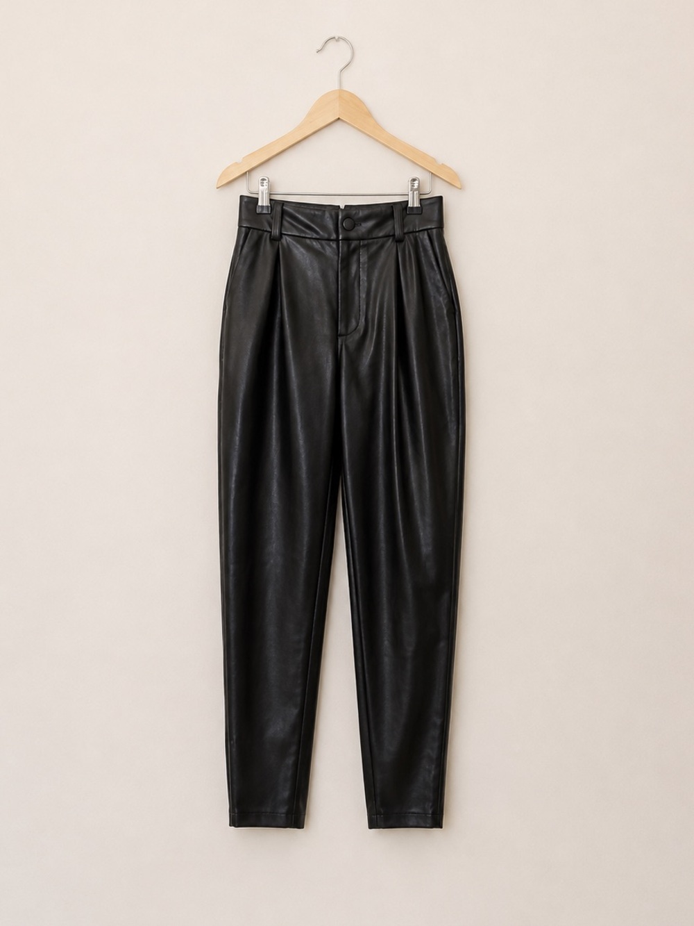 Zara Black Faux Leather High Rise trousers Tapered Leg Size Small